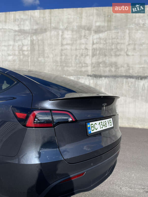Внедорожник / Кроссовер Tesla Model Y 2021 в Золочеве