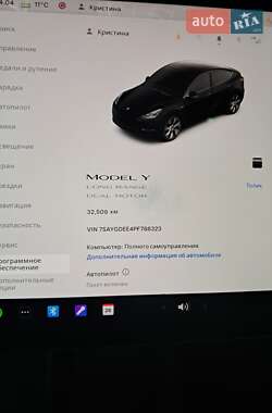 Позашляховик / Кросовер Tesla Model Y 2023 в 