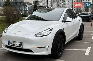 Внедорожник / Кроссовер Tesla Model Y 2022 в 