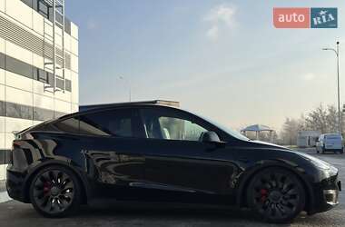 Позашляховик / Кросовер Tesla Model Y 2022 в Києві