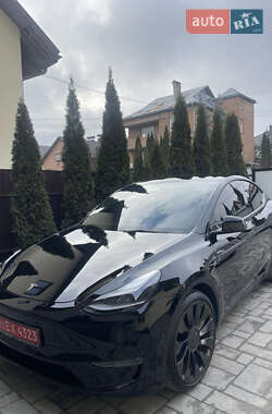 Внедорожник / Кроссовер Tesla Model Y 2022 в 