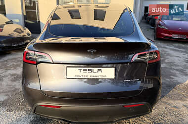 Внедорожник / Кроссовер Tesla Model Y 2024 в 