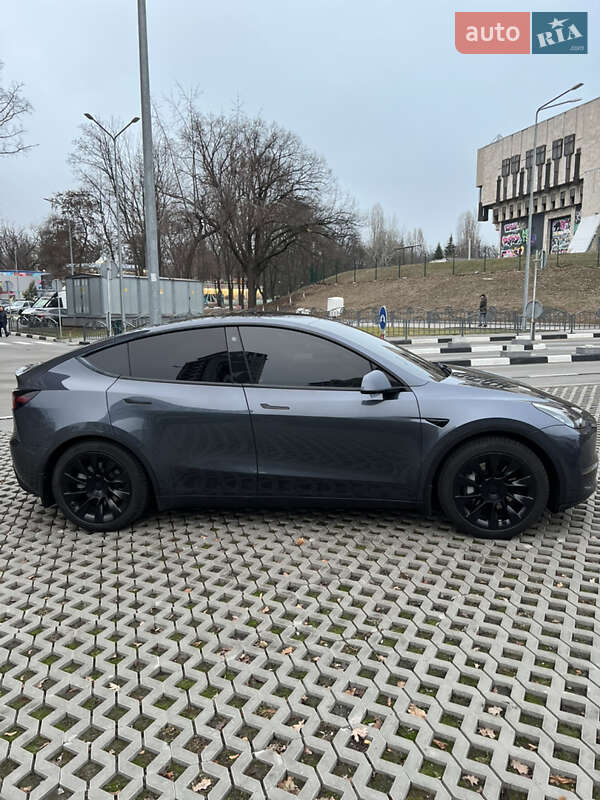 Внедорожник / Кроссовер Tesla Model Y 2021 в Харькове