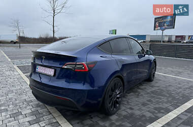 Позашляховик / Кросовер Tesla Model Y 2020 в Ужгороді