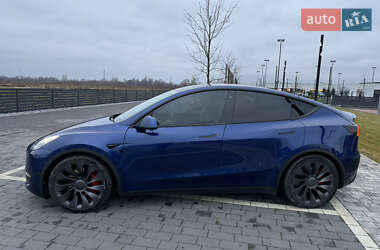 Позашляховик / Кросовер Tesla Model Y 2020 в Ужгороді