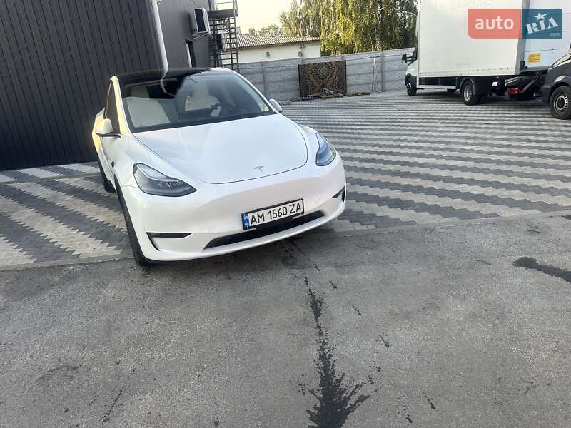 Внедорожник / Кроссовер Tesla Model Y 2022 в Киеве фото 6 Внедорожник / Кроссовер Tesla Model Y 2022 в Киеве