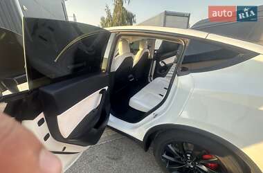 Внедорожник / Кроссовер Tesla Model Y 2022 в 
