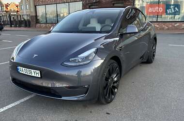 Позашляховик / Кросовер Tesla Model Y 2023 в Києві