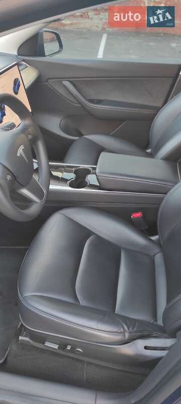 Позашляховик / Кросовер Tesla Model Y 2020 в Вінниці