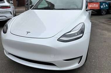 Внедорожник / Кроссовер Tesla Model Y 2021 в 
