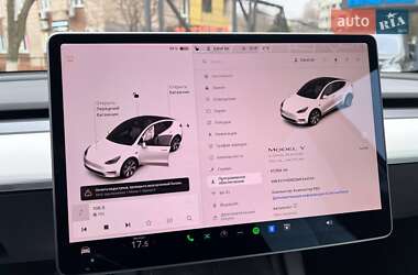 Внедорожник / Кроссовер Tesla Model Y 2021 в 