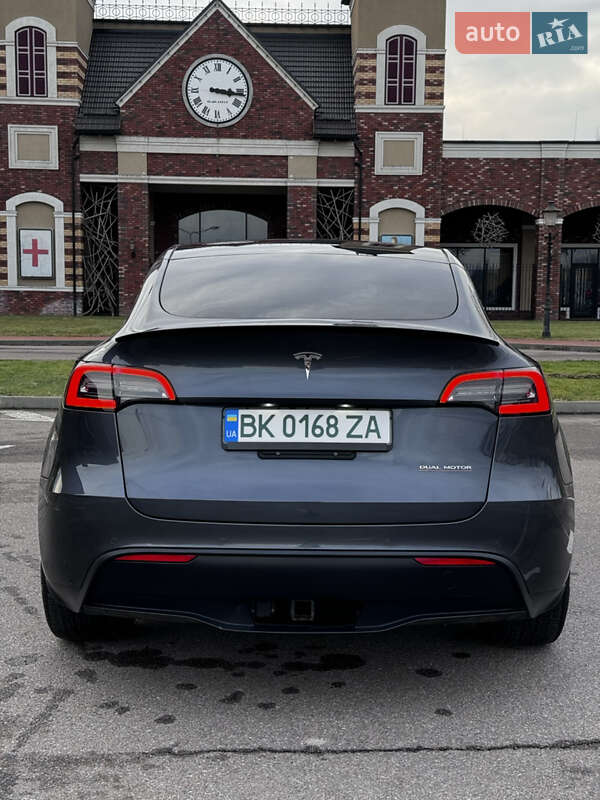 Позашляховик / Кросовер Tesla Model Y 2022 в Києві