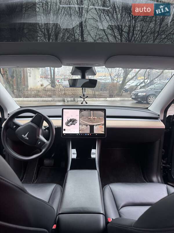 Позашляховик / Кросовер Tesla Model Y 2020 в Києві