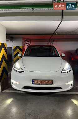 Внедорожник / Кроссовер Tesla Model Y 2022 в 