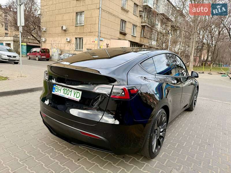 Внедорожник / Кроссовер Tesla Model Y 2020 в Одессе