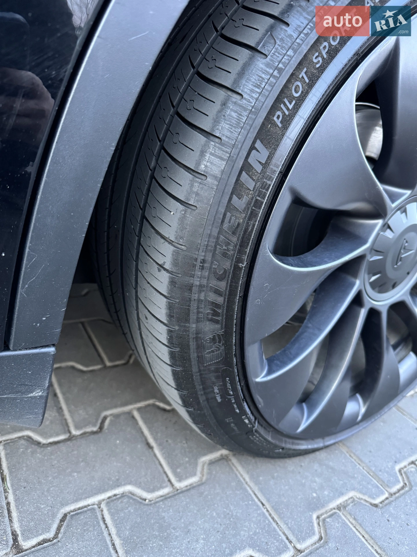 2022 Tesla Model Y - мініатюра 29