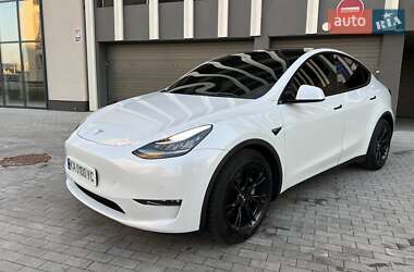 Внедорожник / Кроссовер Tesla Model Y 2021 в 