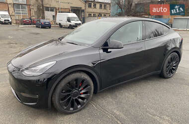 Позашляховик / Кросовер Tesla Model Y 2022 в Києві