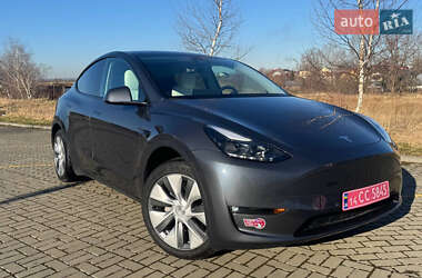 Внедорожник / Кроссовер Tesla Model Y 2024 в 