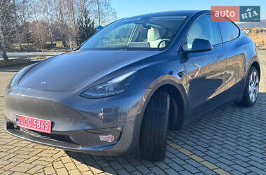 Внедорожник / Кроссовер Tesla Model Y 2024 в 