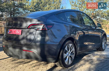 Внедорожник / Кроссовер Tesla Model Y 2024 в 