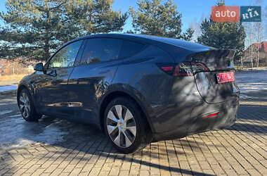 Внедорожник / Кроссовер Tesla Model Y 2024 в 