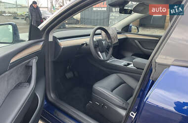 Внедорожник / Кроссовер Tesla Model Y 2023 в 