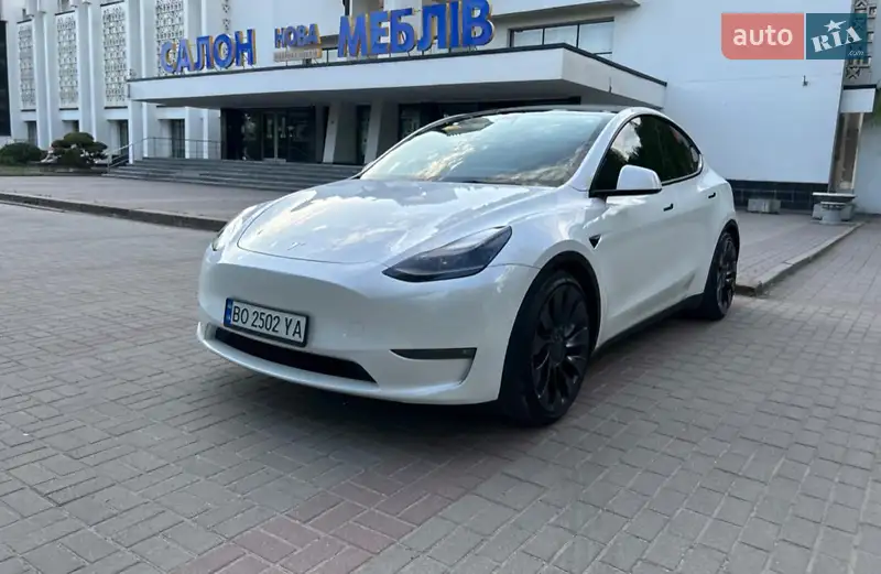 Tesla Model Y