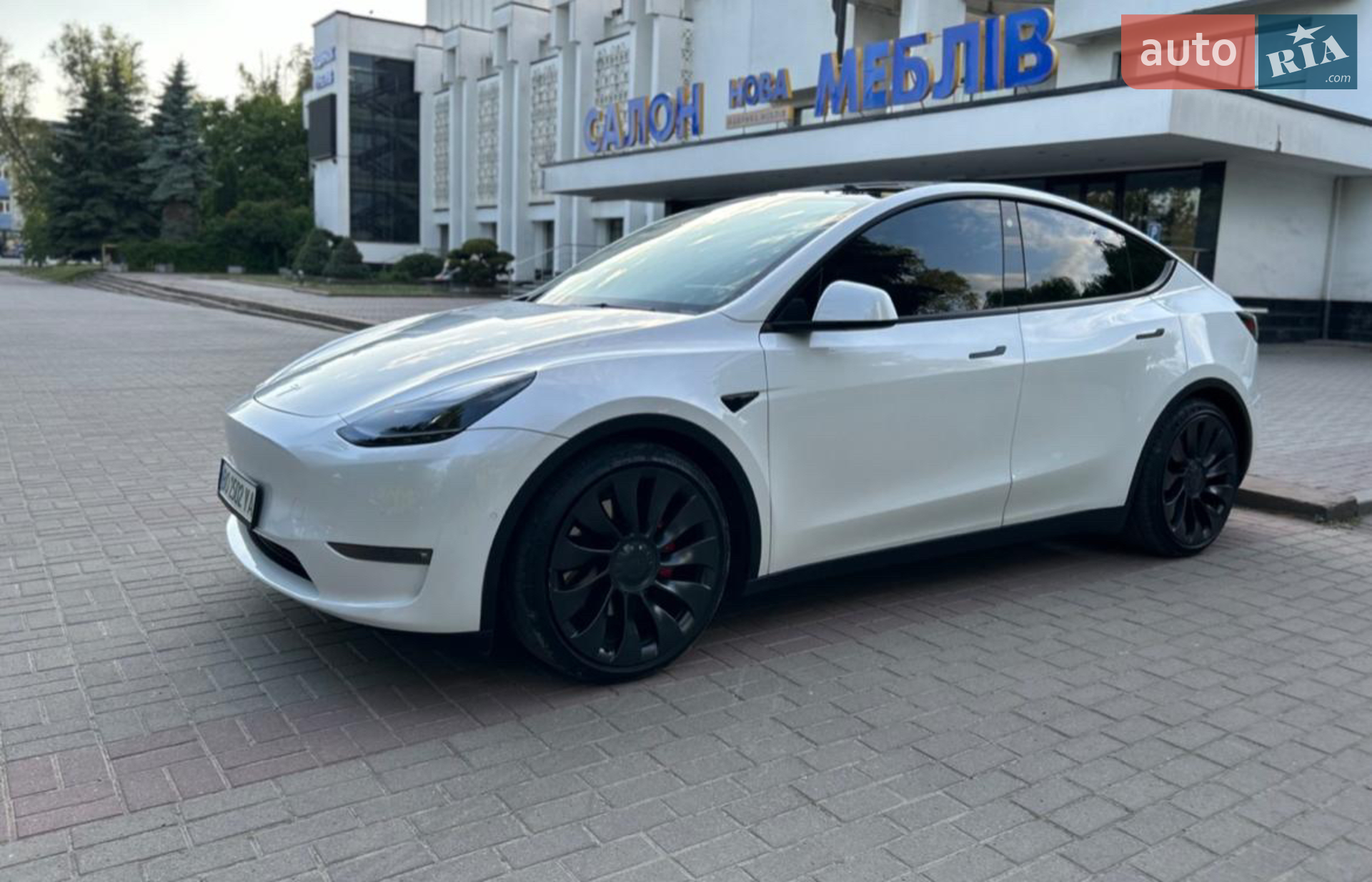 2021 Tesla Model Y - мініатюра 8