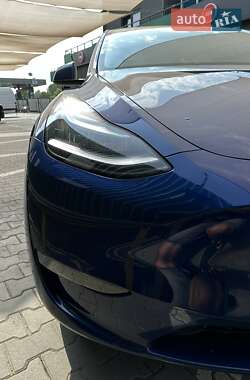 Позашляховик / Кросовер Tesla Model Y 2020 в 