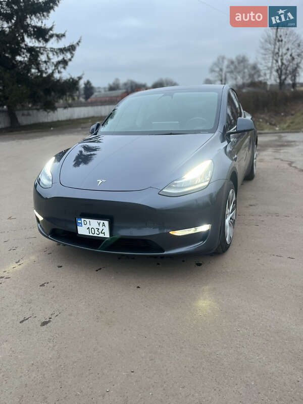 Позашляховик / Кросовер Tesla Model Y 2022 в 