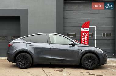 Внедорожник / Кроссовер Tesla Model Y 2022 в Киеве