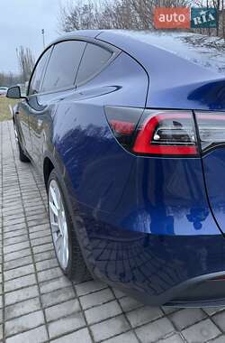 Позашляховик / Кросовер Tesla Model Y 2020 в 