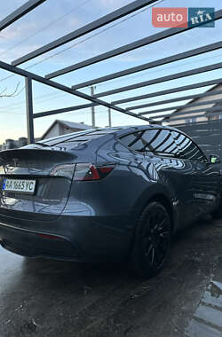 Внедорожник / Кроссовер Tesla Model Y 2023 в 