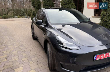 Внедорожник / Кроссовер Tesla Model Y 2024 в Тернополе