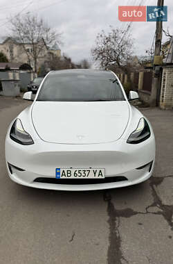 Внедорожник / Кроссовер Tesla Model Y 2022 в 
