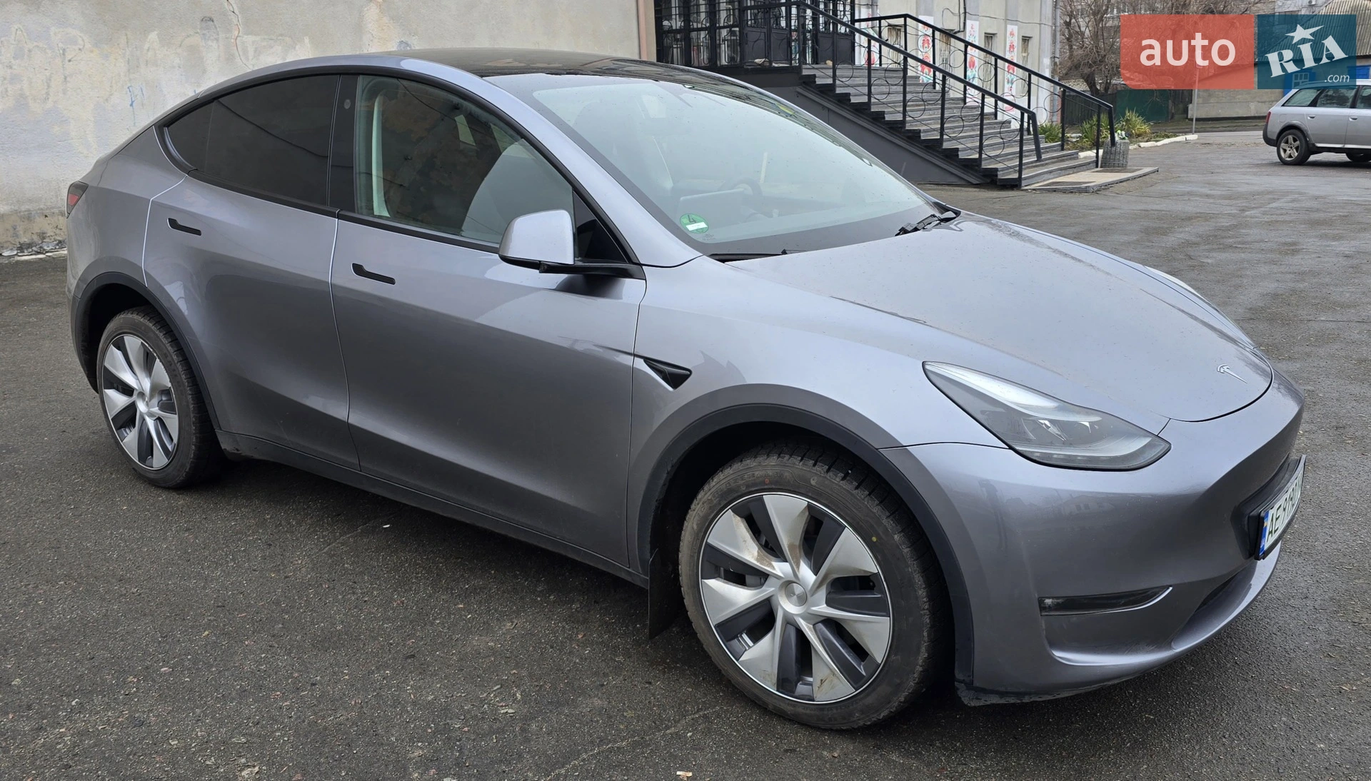 2024 Tesla Model Y - мініатюра 9