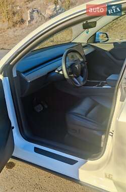 Внедорожник / Кроссовер Tesla Model Y 2020 в 