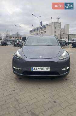 Внедорожник / Кроссовер Tesla Model Y 2022 в Киеве