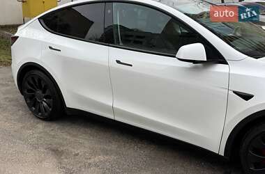 Позашляховик / Кросовер Tesla Model Y 2022 в 