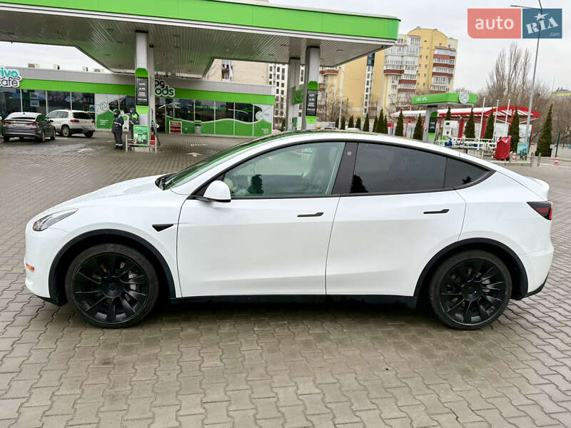 Внедорожник / Кроссовер Tesla Model Y 2021 в Виннице
