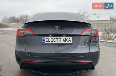 Внедорожник / Кроссовер Tesla Model Y 2022 в 