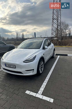 Внедорожник / Кроссовер Tesla Model Y 2021 в 