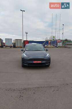 Внедорожник / Кроссовер Tesla Model Y 2022 в 