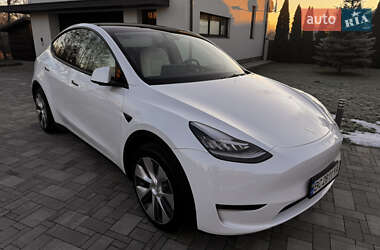 Позашляховик / Кросовер Tesla Model Y 2022 в 