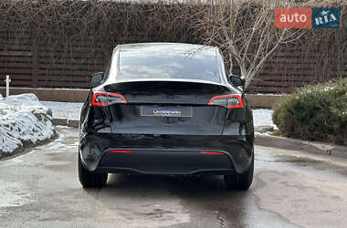 Внедорожник / Кроссовер Tesla Model Y 2023 в 