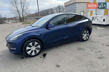 Внедорожник / Кроссовер Tesla Model Y 2023 в 