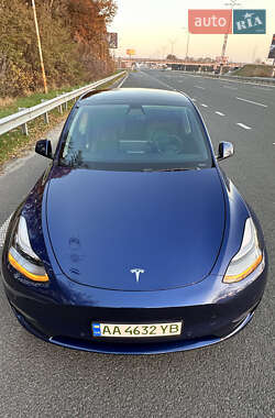 Внедорожник / Кроссовер Tesla Model Y 2020 в Киеве