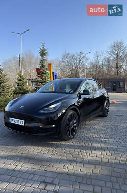 Позашляховик / Кросовер Tesla Model Y 2022 в Кам'янському