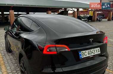 Внедорожник / Кроссовер Tesla Model Y 2022 в 